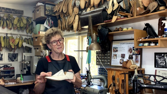 Sue Engels, Waiheke Island shoemaker