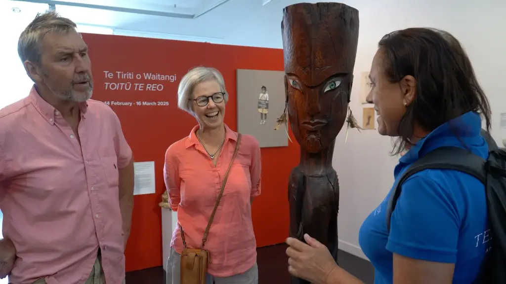 Learning with our guide, Terra & Tide Waiheke History & Heritage Tour