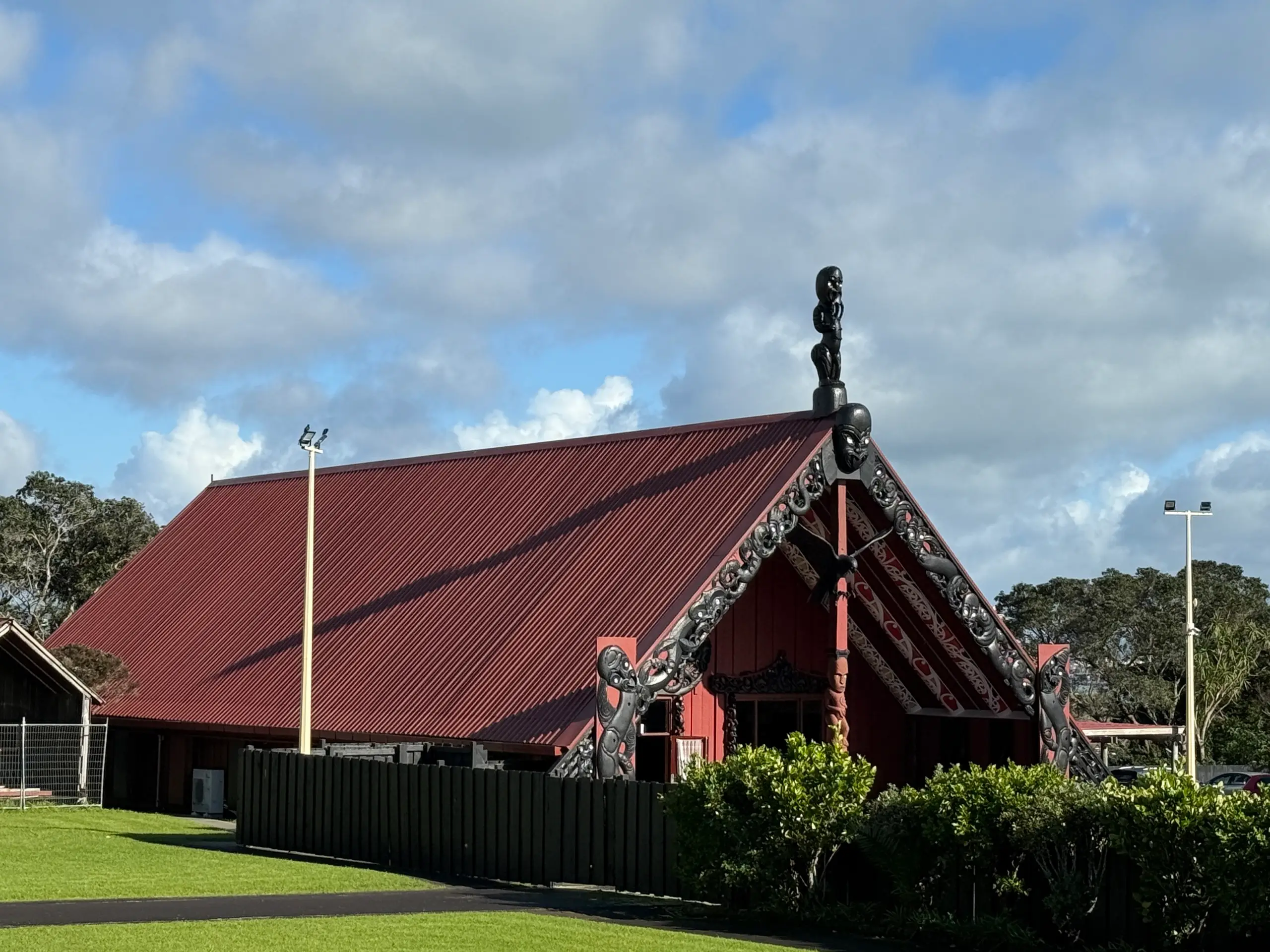 Ki Uta Ki Tai Experience, a private Auckland cultural tour with Terra & Tide