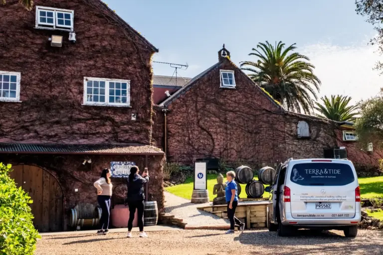 T&T 2024 Aug, Terra & Tide Waiheke tours